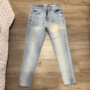 Kensie Light Wash Skinny Jeans